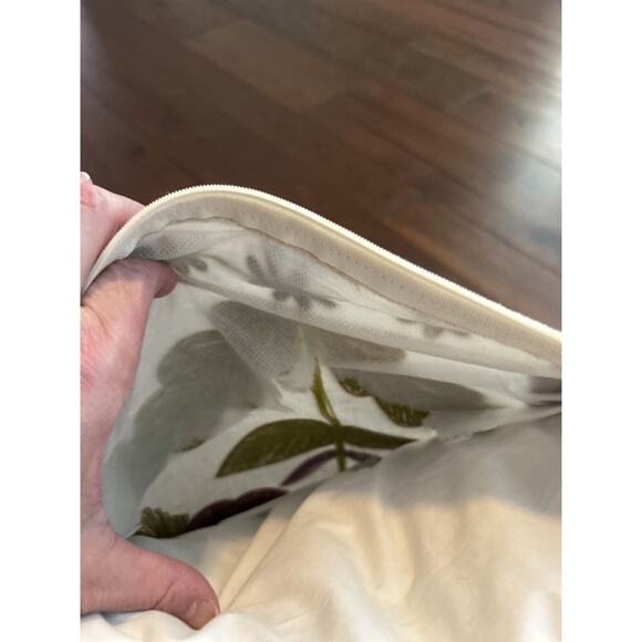 Hand Crafted Crewel Embriodery Pillow Feather Filled Zipper Yellow Pink Flowers - Picture 4 of 5